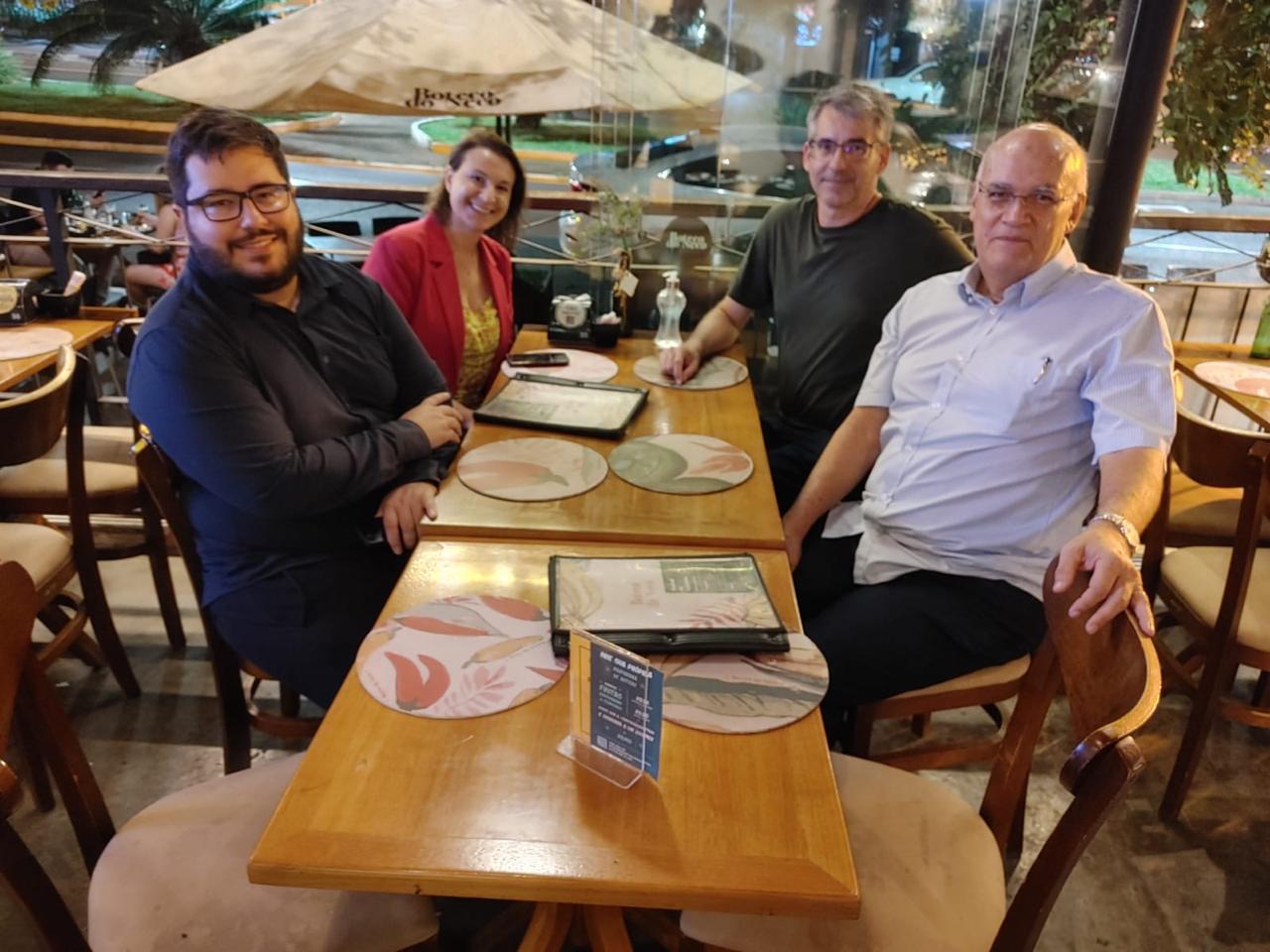 Pós banca de concurso para docente em Maringá